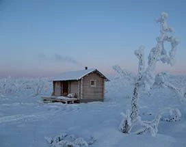 nuorgam-overnachten-wildernis-cabin